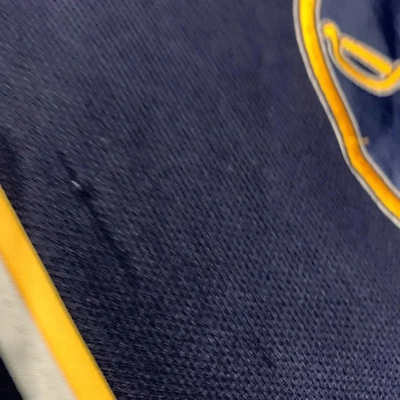 Reebok Buffalo Sabres NHL Hockey Jersey - Youth Large/ XL - Picture 6 of 12